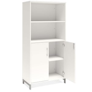 Skap med dører og hyller