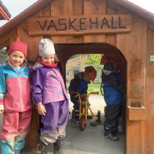 LE20095U Robinia vaskehall