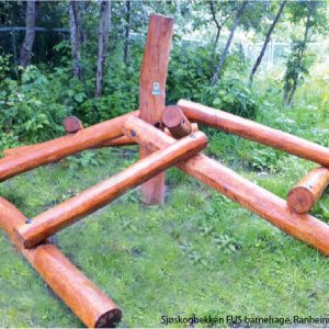 LE20534U Klatrepyramide